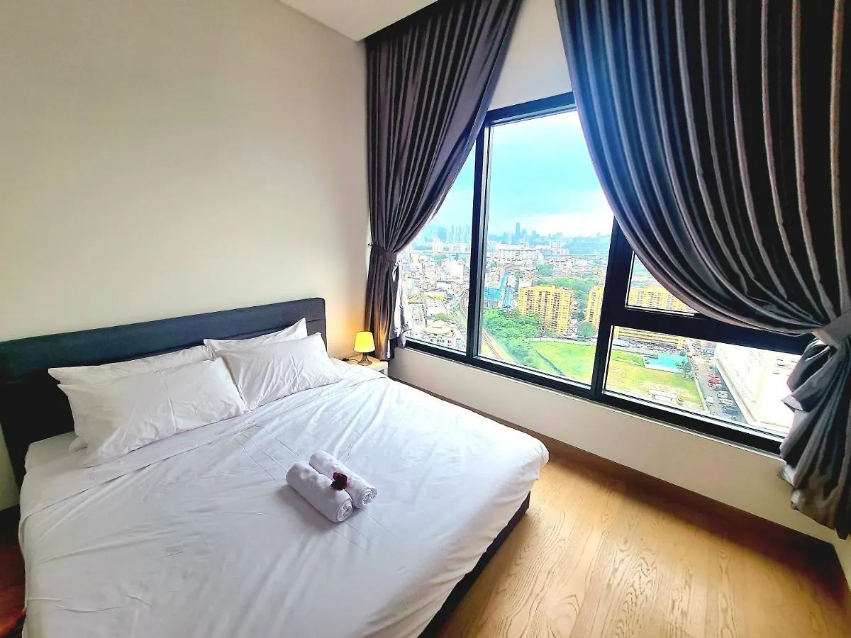 Infinity Pool Suite Bukit Bintang Lalaport Bbcc Kuala Lumpur 0*,